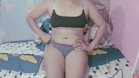 lovexx_69ass online show from January 7, 2026, 1:57 pm