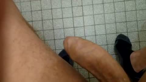lovfeetandass69 online show from July 15, 2026, 8:36 pm