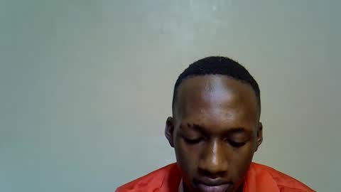 lovics online show from November 11, 2025, 3:23 pm