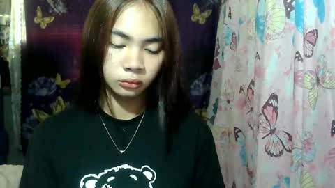 loving_rhean online show from June 9, 2026, 12:00 am