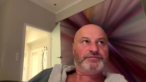 Snapshot of lovmann chatting on October 5, 2025, 8:29 pm lovmann online show from October 5, 2025, 8:29 pm