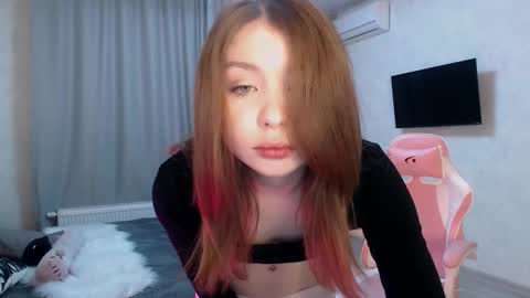 Loly online show from March 15, 2026, 8:48 pm