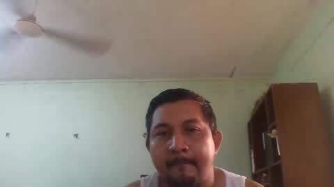 lpmauriciosantamaria online show from May 19, 2026, 12:55 pm