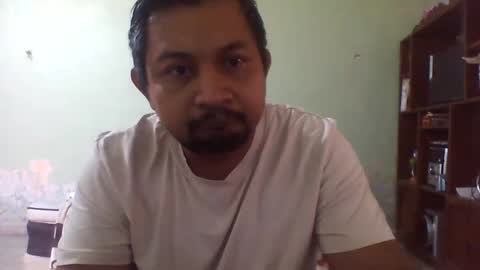 lpmauriciosantamaria online show from May 27, 2026, 1:19 pm