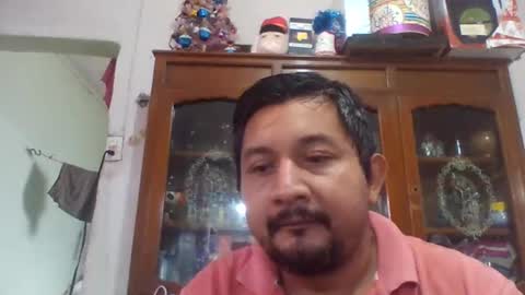 lpmauriciosantamaria online show from May 30, 2026, 3:42 pm