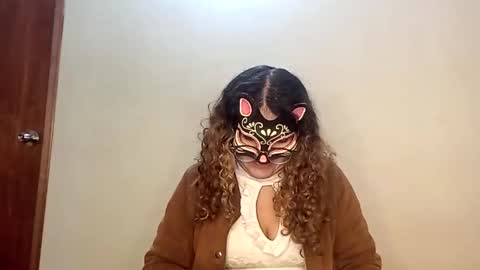 luana363 online show from November 14, 2025, 4:22 am