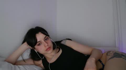 luana online show from April 8, 2026, 9:26 pm