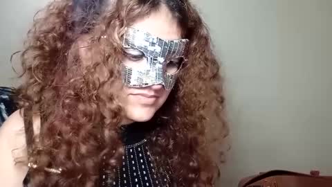 Snapshot of luanapowerful chatting on February 20, 2025, 1:57 am luanapowerful online show from February 20, 2025, 1:57 am