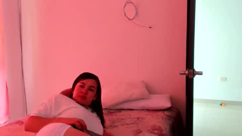 luara__01__lecat_1 online show from March 1, 2026, 4:09 pm