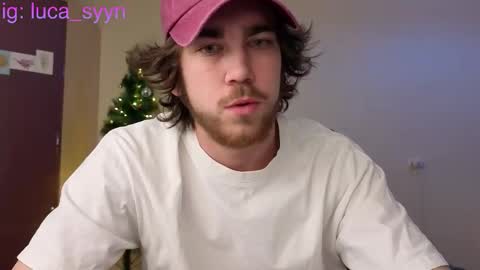 Luca S online show from December 17, 2025, 10:27 pm