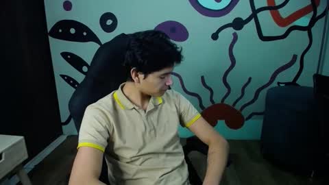 Snapshot of luca_vega chatting on October 11, 2025, 12:36 pm luca online show from October 11, 2025, 12:36 pm