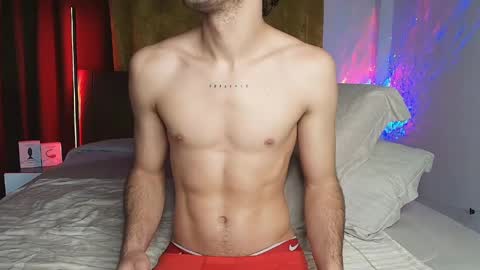 Snapshot of lucaa_ferrer chatting on April 16, 2026, 6:03 am Luca Ferrer online show from April 16, 2026, 6:03 am