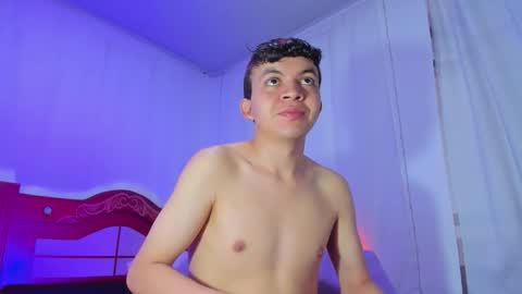 Lukas online show from November 8, 2025, 9:42 am