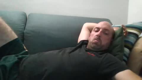 Snapshot of lucabeech88 chatting on October 1, 2025, 8:04 pm Luca online show from October 1, 2025, 8:04 pm