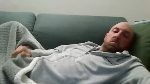 Luca online show from April 2, 2026, 6:38 pm