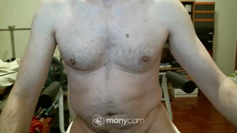 Snapshot of lucagaybo chatting on December 21, 2024, 1:04 am Lucagaybo online show from December 21, 2024, 1:04 am