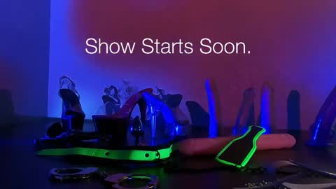 lucalongdick online show from May 13, 2026, 8:12 am