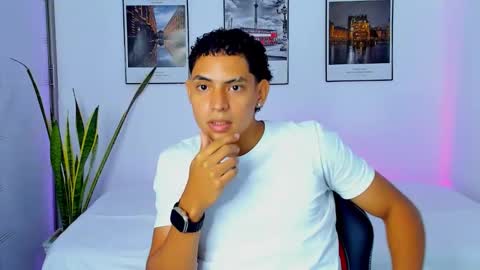 Snapshot of lucas__blake chatting on November 3, 2025, 9:27 pm Lucas Blake online show from November 3, 2025, 9:27 pm