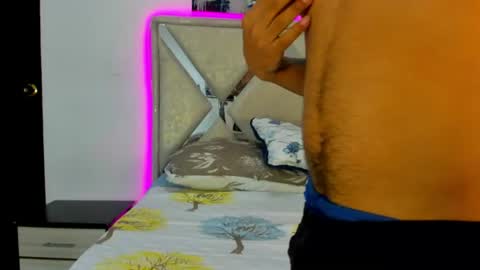 Snapshot of lucas_cruz1 chatting on June 17, 2026, 3:53 am lucas_cruz1 online show from June 17, 2026, 3:53 am