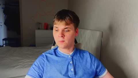 Snapshot of lucas_dany chatting on February 5, 2026, 7:57 am Lucas Gill online show from February 5, 2026, 7:57 am