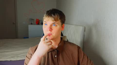 Snapshot of lucas_dany chatting on February 8, 2026, 7:12 am Lucas Gill online show from February 8, 2026, 7:12 am