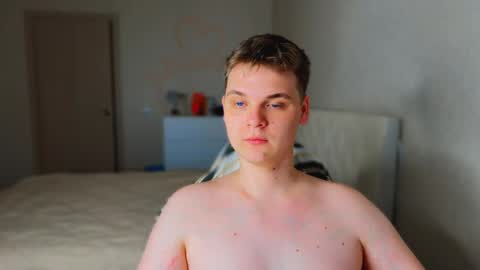 Snapshot of lucas_dany chatting on February 20, 2026, 6:26 am Lucas Gill online show from February 20, 2026, 6:26 am