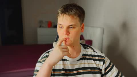 Snapshot of lucas_dany chatting on February 22, 2026, 5:11 pm Lucas Gill online show from February 22, 2026, 5:11 pm