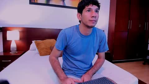 lucas_dream online show from May 26, 2026, 12:01 pm