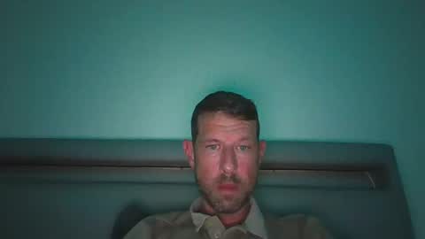 Snapshot of lucas_long123 chatting on February 27, 2025, 10:09 pm Come Chill With Me online show from February 27, 2025, 10:09 pm