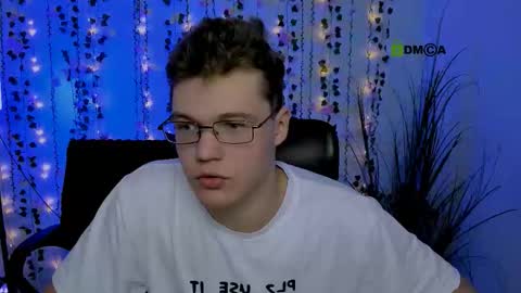 lucas_long_ online show from October 1, 2025, 1:06 pm