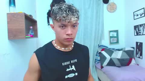 Lucas Luxx online show from October 8, 2025, 3:53 pm