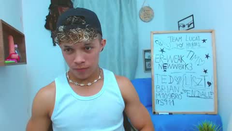 Lucas Luxx online show from October 25, 2025, 12:40 am