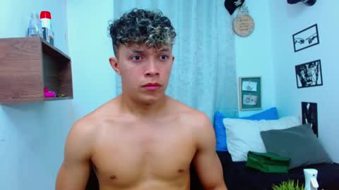 Snapshot of lucas_luxx1 chatting on February 6, 2026, 12:15 am Lucas Luxx online show from February 6, 2026, 12:15 am