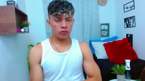 Snapshot of lucas_luxx1 chatting on February 13, 2026, 1:51 pm Lucas Luxx online show from February 13, 2026, 1:51 pm