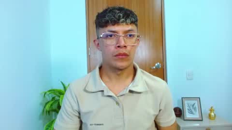 Snapshot of lucas_luxx1 chatting on February 26, 2026, 5:01 pm Lucas Luxx online show from February 26, 2026, 5:01 pm