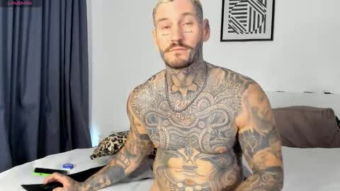 lucasexclusive online show from November 22, 2025, 5:06 am