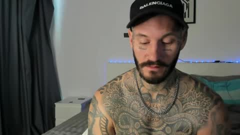 lucasexclusive online show from April 30, 2026, 6:42 am