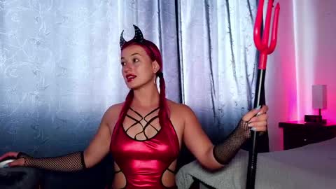 Luccy online show from May 21, 2026, 2:46 pm