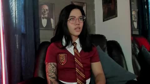 Snapshot of luccylee chatting on October 12, 2025, 8:08 pm online show from October 12, 2025, 8:08 pm