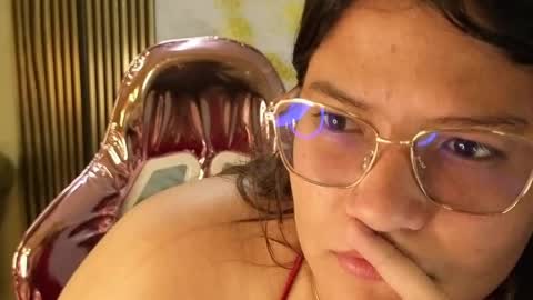 Snapshot of lucero_s chatting on May 24, 2026, 1:05 pm Lucero online show from May 24, 2026, 1:05 pm