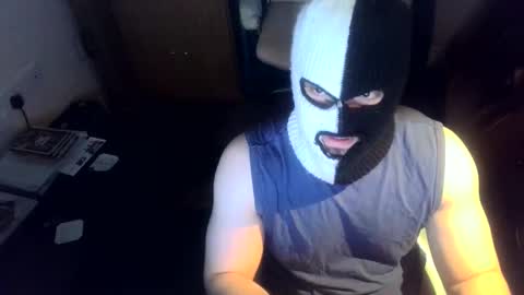 Snapshot of luchahor chatting on April 12, 2026, 9:53 pm luchahor online show from April 12, 2026, 9:53 pm