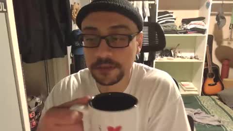 Snapshot of luchilove69 chatting on November 19, 2025, 4:23 am Luchi Luchano online show from November 19, 2025, 4:23 am