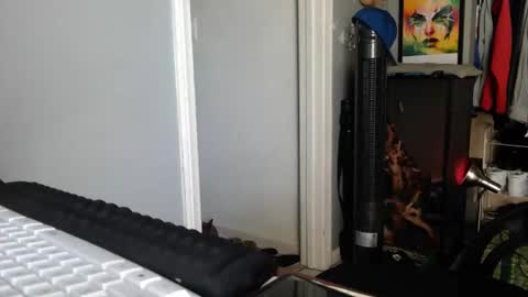 Luchi Luchano online show from January 11, 2026, 9:09 pm