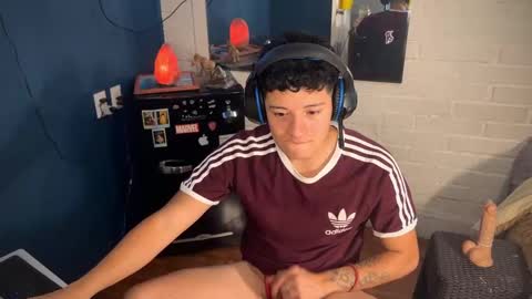 Felipe online show from February 18, 2025, 2:27 am