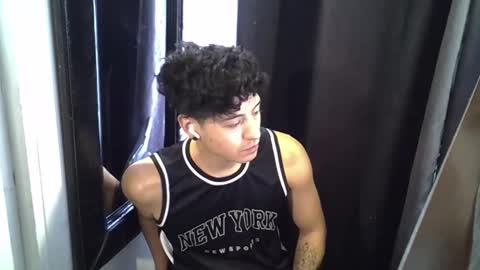 Snapshot of luchosaando chatting on May 6, 2026, 2:44 pm Felipe online show from May 6, 2026, 2:44 pm