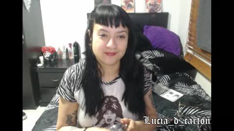Snapshot of lucia_d_carton chatting on March 8, 2025, 4:34 am Lulu DCarton online show from March 8, 2025, 4:34 am