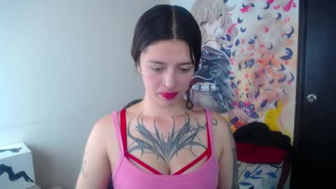 lucia_evans21 online show from April 20, 2026, 7:59 pm