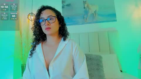 Snapshot of lucia_mendoza_ chatting on September 23, 2025, 5:10 am lucia_mendoza_ online show from September 23, 2025, 5:10 am