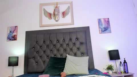 Snapshot of lucia_rosee chatting on November 13, 2025, 4:11 am Lucia online show from November 13, 2025, 4:11 am