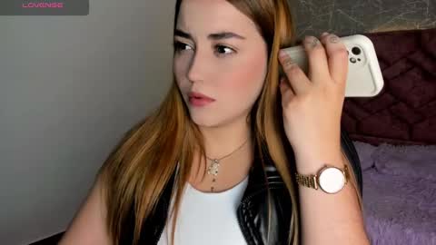 Snapshot of lucia_star_ chatting on December 28, 2024, 5:03 pm lucia star online show from December 28, 2024, 5:03 pm